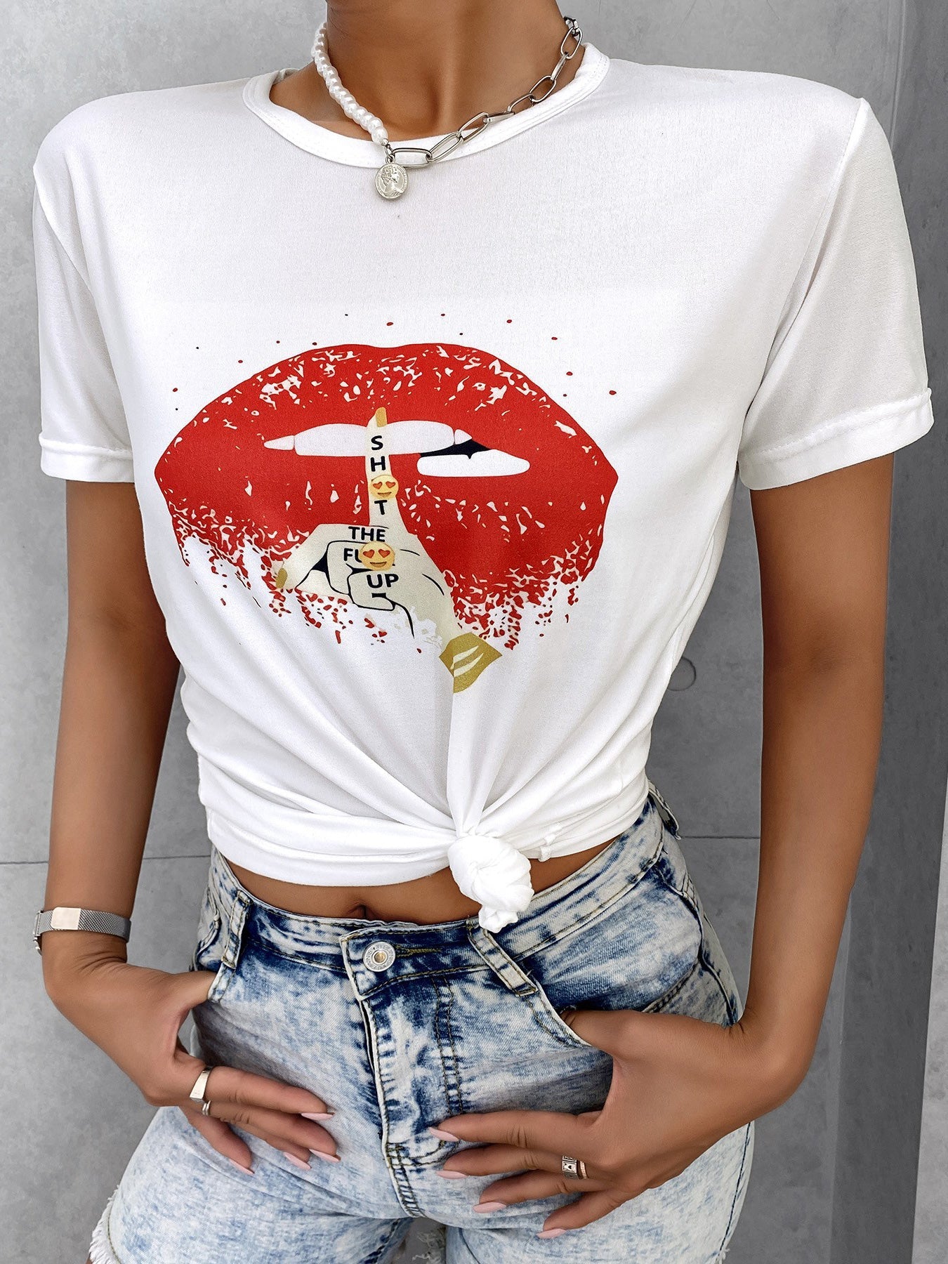 Round Neck Lip Print Short Sleeve T-Shirt Shopvhs.com