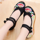 Simple Peony Embroidery High Heel Loafers Shopvhs.com