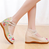 Simple Peony Embroidery High Heel Loafers Shopvhs.com