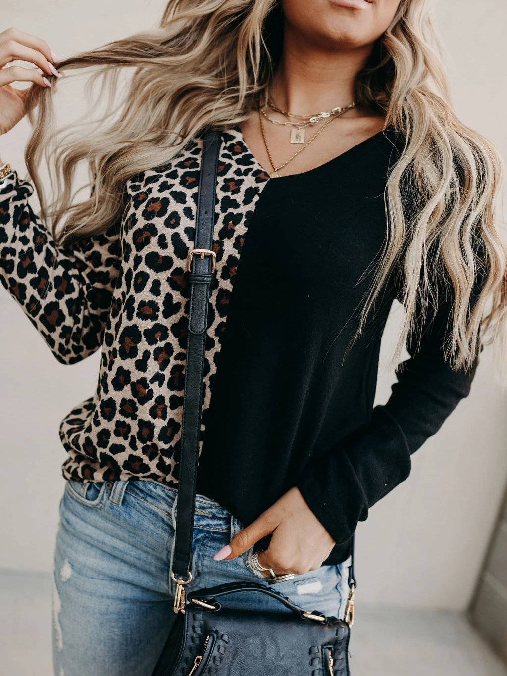Leopard Print Contrast Color V-Neck Long Sleeve T-Shirts Shopvhs.com